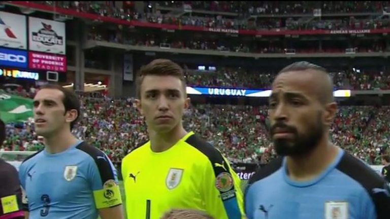 Lamentable Confusión en el Himno del México vs Uruguay Copa América 2016