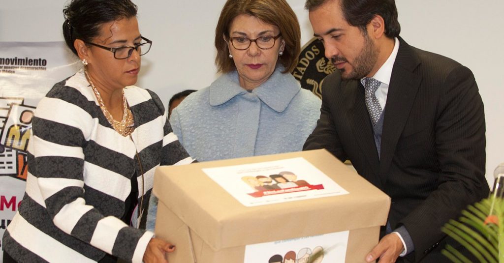 18-mil-firmas-al-senado